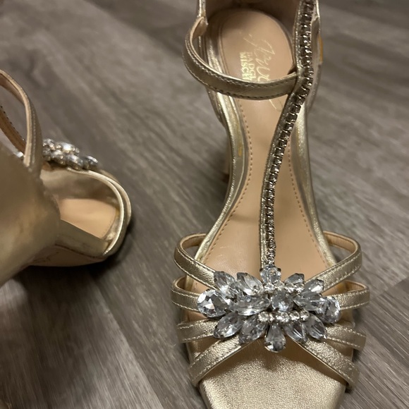 Jewel badgley mischka Sandals. - Picture 5 of 6